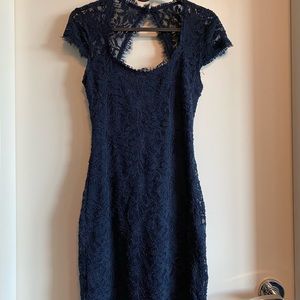 Jump Apparel / Navy Lace Dress / US 2 / New